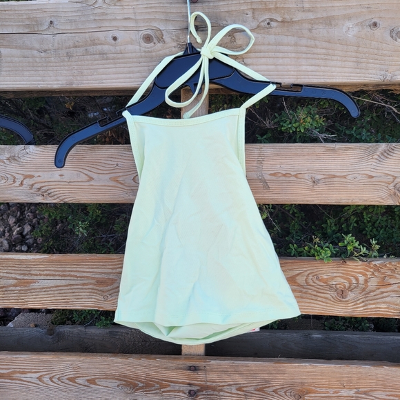 bp Tops - New BP. Cropped green tank top women's sz small